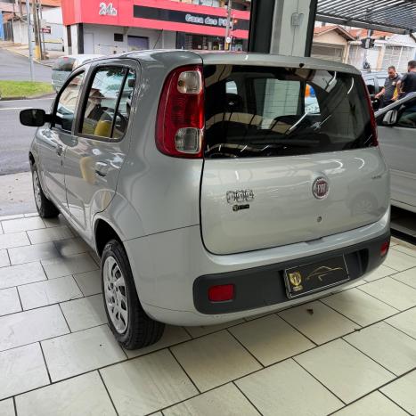 FIAT Uno 1.0 4P FLEX EVO VIVACE CELEBRATION, Foto 4