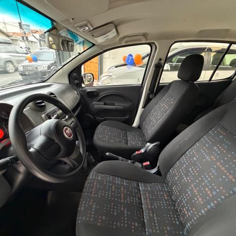 FIAT Uno 1.0 4P FLEX EVO VIVACE CELEBRATION, Foto 8
