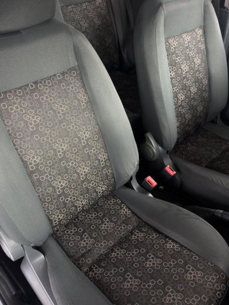 FIAT Uno 1.0, Foto 10