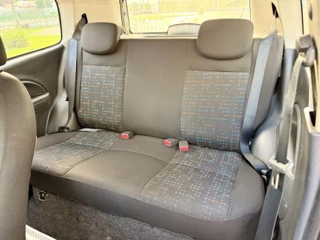 FIAT Uno 1.0 FLEX VIVACE, Foto 10
