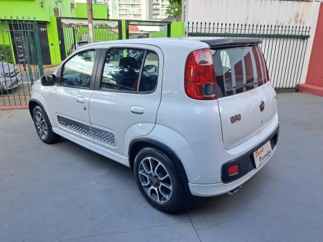 FIAT Uno 1.4 4P FLEX SPORTING, Foto 4