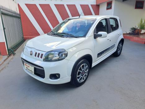 FIAT Uno 1.4 4P FLEX SPORTING, Foto 3