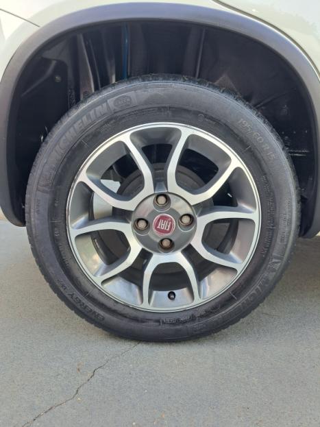 FIAT Uno 1.4 4P FLEX SPORTING, Foto 17