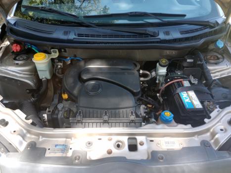 FIAT Uno 1.4 4P FLEX FIRE EVO WAY CELEBRATION, Foto 3