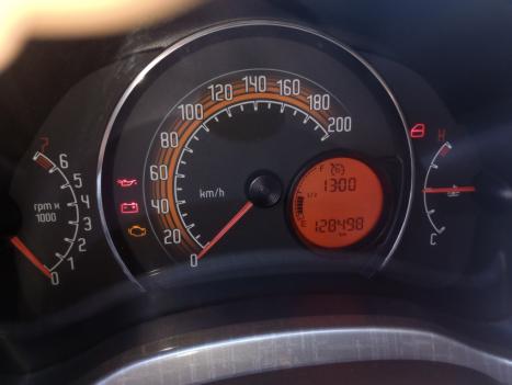 FIAT Uno 1.4 4P FLEX FIRE EVO WAY CELEBRATION, Foto 4
