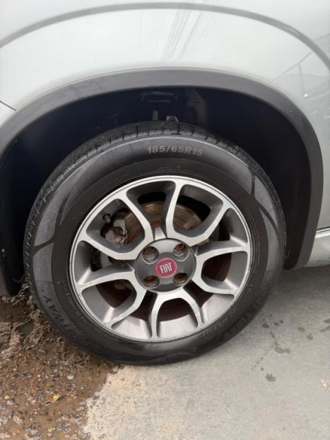 FIAT Uno 1.4 4P FLEX SPORTING, Foto 9