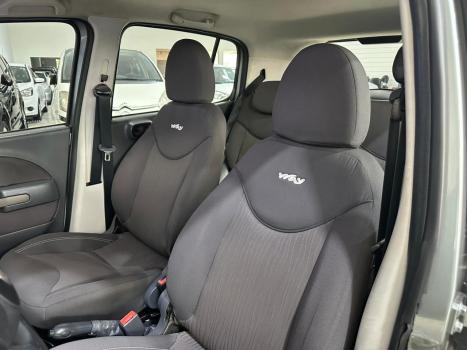 FIAT Uno 1.4 4P FLEX FIRE EVO WAY CELEBRATION, Foto 5