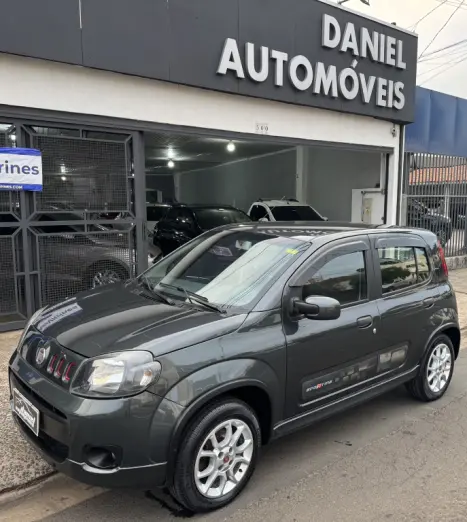 FIAT Uno 1.4 4P FLEX SPORTING, Foto 3