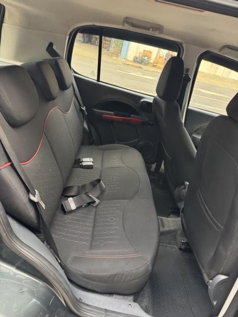 FIAT Uno 1.4 4P FLEX SPORTING, Foto 9