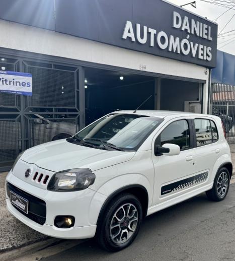 FIAT Uno 1.4 4P FLEX SPORTING, Foto 2
