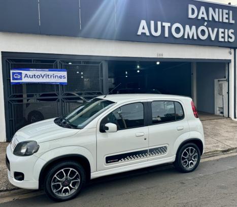 FIAT Uno 1.4 4P FLEX SPORTING, Foto 1