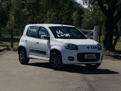 FIAT Uno 1.4 4P FLEX SPORTING, Foto 5