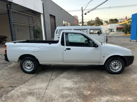 FORD Courier 1.6 L, Foto 8