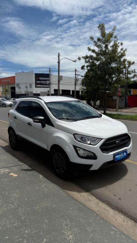 FORD Ecosport 1.5 12V 4P TI-VCT FLEX FREESTYLE AUTOM�TICO, Foto 1