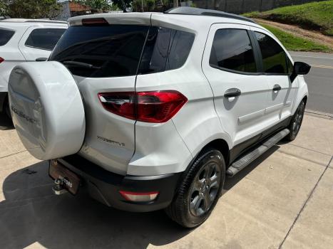 FORD Ecosport 1.5 12V 4P TI-VCT FLEX FREESTYLE AUTOMÁTICO, Foto 4