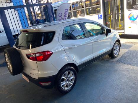 FORD Ecosport 2.0 16V 4P 4WD, Foto 14 FORD Ecosport 2.0 16V 4P 4WD, Foto 14