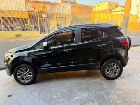 FORD Ecosport 2.0 16V 4P 4WD FREESTYLE FLEX, Foto 4