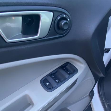 FORD Ecosport 2.0 16V 4P FLEX TITANIUM AUTOM�TICO, Foto 8