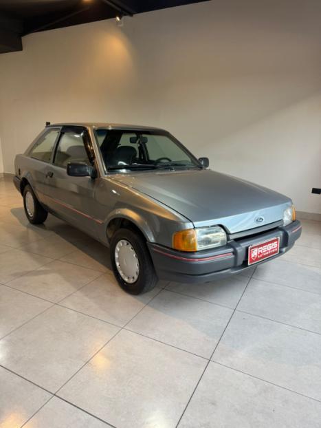 FORD Escort 1.0 HOBBY, Foto 1