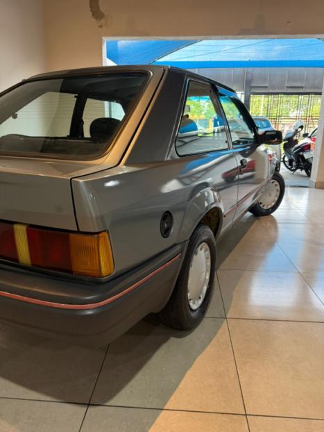 FORD Escort 1.0 HOBBY, Foto 5