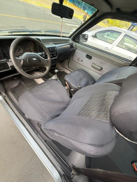 FORD Escort 1.0 HOBBY, Foto 9