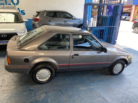 FORD Escort 1.0 HOBBY, Foto 2