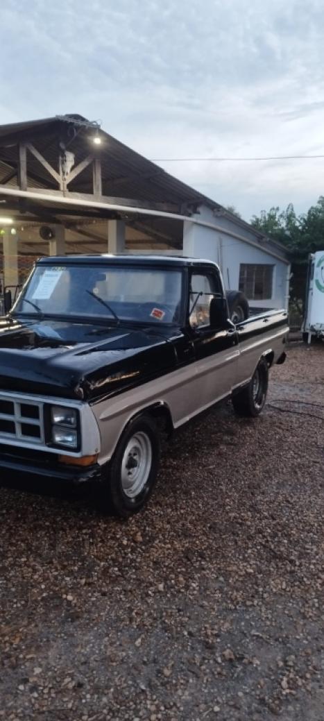FORD F-1000 3.9 CABINE SIMPLES DIESEL, Foto 2