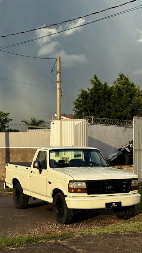 FORD F-1000 4.9 I XL CABINE SIMPLES, Foto 3