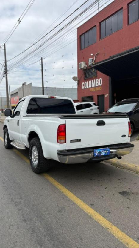 FORD F-250 3.9 4P XL CABINE SIMPLES DIESEL, Foto 4