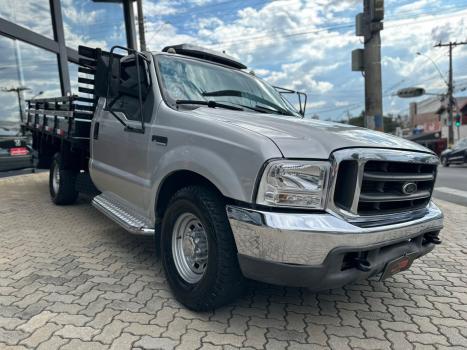 FORD F-250 3.9 6P TROPIVAN EXECUTIVE TURBO INTERCOOLER, Foto 3