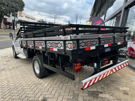 FORD F-250 3.9 6P TROPIVAN EXECUTIVE TURBO INTERCOOLER, Foto 4