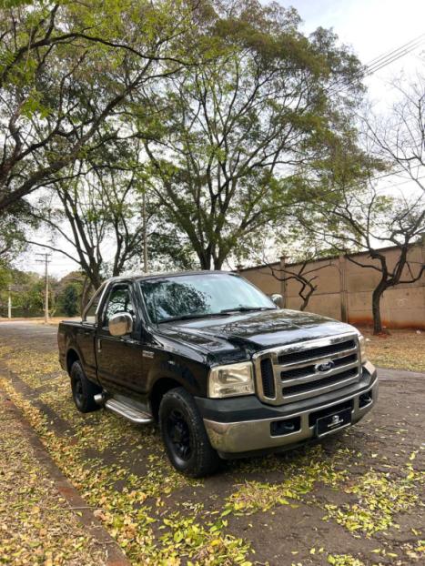 FORD F-250 3.9 XLT 4X4 CABINE SIMPLES DIESEL, Foto 4