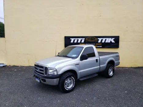 FORD F-250 4.2 XL CABINE SIMPLES, Foto 2