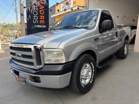 FORD F-250 4.2 XL CABINE DUPLA, Foto 2