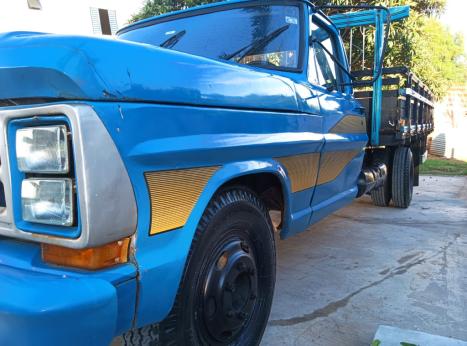 FORD F-4000 3.9 MWM 229, Foto 2