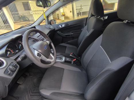 FORD Fiesta Hatch 1.6 4P SE PLUS FLEX AUTOMÁTICO, Foto 9 FORD Fiesta Hatch 1.6 4P SE PLUS FLEX AUTOMÁTICO, Foto 9