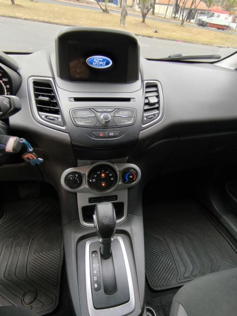 FORD Fiesta Hatch 1.6 4P SE PLUS FLEX AUTOMÁTICO, Foto 14 FORD Fiesta Hatch 1.6 4P SE PLUS FLEX AUTOMÁTICO, Foto 14