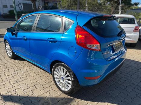 FORD Fiesta Hatch 1.6 16V 4P FLEX TITANIUM POWERSHIFT AUTOMTICO, Foto 5