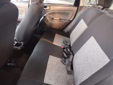 FORD Fiesta Hatch 1.6 4P FLEX, Foto 8 FORD Fiesta Hatch 1.6 4P FLEX, Foto 8