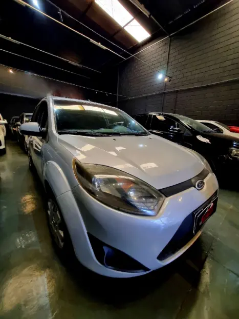 FORD Fiesta Hatch 1.0 4P SE FLEX, Foto 2 FORD Fiesta Hatch 1.0 4P SE FLEX, Foto 2