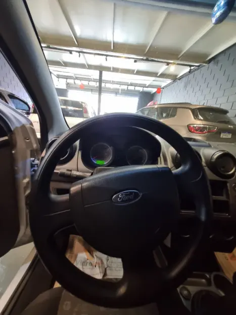 FORD Fiesta Hatch 1.0 4P SE FLEX, Foto 6 FORD Fiesta Hatch 1.0 4P SE FLEX, Foto 6