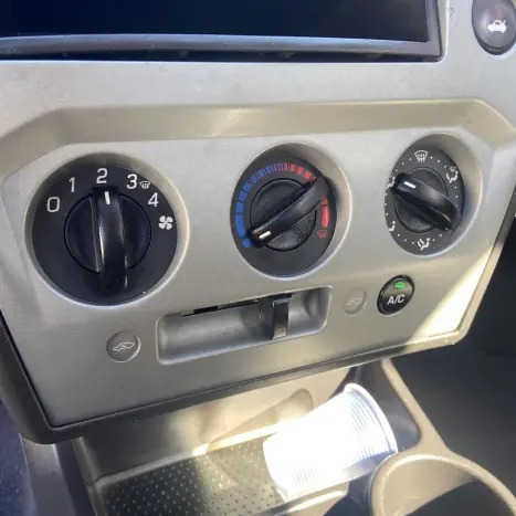 FORD Fiesta Hatch 1.6 4P CLASS FLEX, Foto 9 FORD Fiesta Hatch 1.6 4P CLASS FLEX, Foto 9