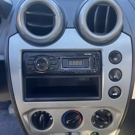 FORD Fiesta Hatch 1.6 4P CLASS FLEX, Foto 10 FORD Fiesta Hatch 1.6 4P CLASS FLEX, Foto 10