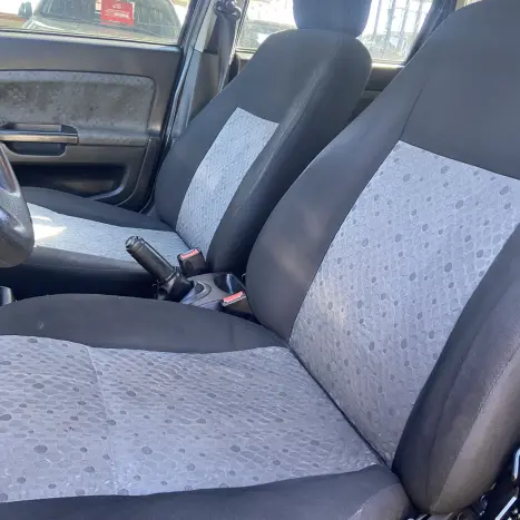 FORD Fiesta Hatch 1.6 4P CLASS FLEX, Foto 12 FORD Fiesta Hatch 1.6 4P CLASS FLEX, Foto 12