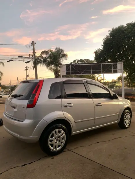 FORD Fiesta Hatch 1.6 4P CLASS FLEX, Foto 1