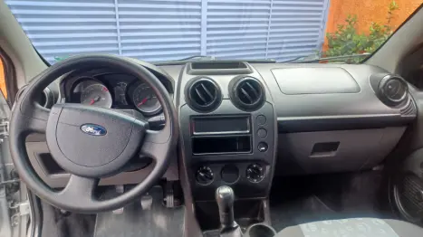 FORD Fiesta Hatch 1.0 4P FLEX, Foto 8