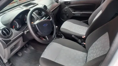 FORD Fiesta Hatch 1.0 4P FLEX, Foto 9