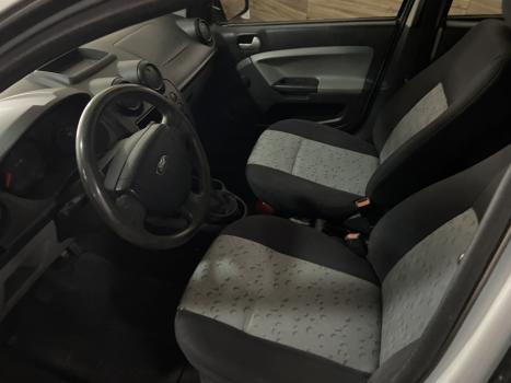FORD Fiesta Hatch 1.0 4P FLEX, Foto 2