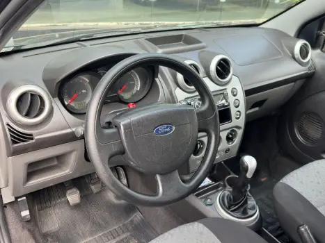 FORD Fiesta Hatch 1.6 CLASS, Foto 7