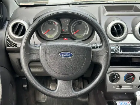 FORD Fiesta Hatch 1.6 CLASS, Foto 9